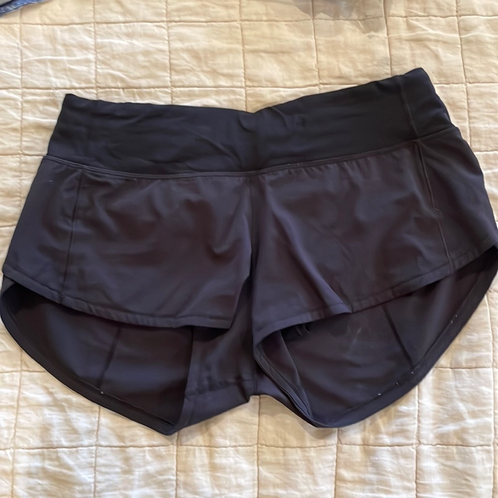 Black lululemon speed up shorts